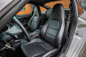 Afbeelding 27/73 van Porsche 911 Carrera 4S (2002)
