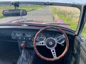 Image 18/27 of MG Midget 1500 (1977)