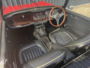 Imagen 17/19 de Triumph TR 4A IRS (1967)