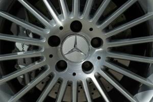 Bild 37/50 von Mercedes-Benz SL 55 AMG (2002)