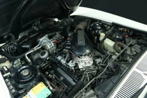 Image 36/50 of Rolls-Royce Corniche III (1991)