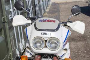 Immagine 18/32 di Yamaha XTZ 750 Super Ténéré (1991)