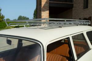 Immagine 13/50 di Peugeot 404 Familiale (1965)