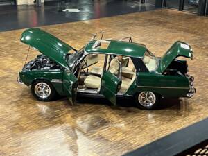 Image 13/28 of Rover 3500 S (1974)