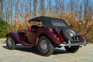 Image 7/50 of FIAT 1100-103 (1954)