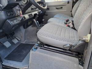 Immagine 23/83 di Land Rover Defender 90 Td5 (1999)