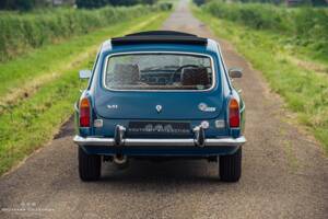 Image 28/40 of MG MGB GT V8 (1973)