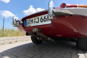 Image 16/80 of Jaguar E-Type 4.2 (1966)