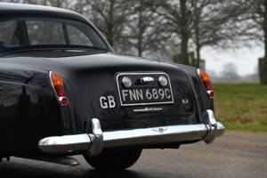 Afbeelding 12/21 van Bentley S 3 Continental Flying Spur (1965)