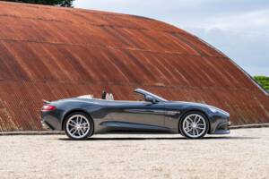 Immagine 7/35 di Aston Martin Vanquish (2017)