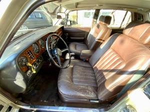 Image 12/14 of Rolls-Royce Silver Spirit (1981)