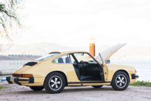 Image 4/58 of Porsche 911 2.7 S (1974)