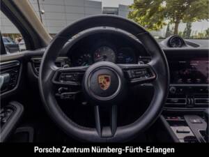 Bild 26/49 von Porsche Macan S (2022)