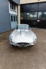 Image 7/50 of Jaguar E-Type 4.2 (1965)