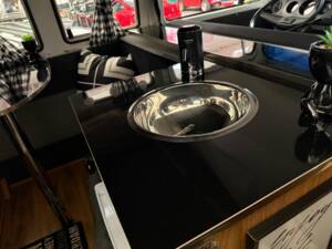 Image 16/17 of Volkswagen T2c Combi (1991)