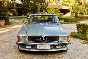 Image 2/48 of Mercedes-Benz 500 SL (1983)