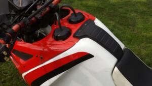 Immagine 16/34 di Suzuki DR 800S Big (1990)