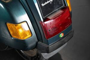 Bild 20/50 von Piaggio Vespa Cosa 150 (1990)