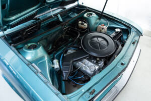 Image 23/26 de Audi 100 Coupe S (1973)