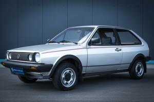 Image 2/15 of Volkswagen Polo II Coupe 1.0 (1982)