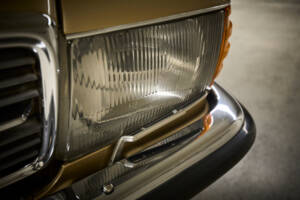 Imagen 27/99 de Mercedes-Benz 300 SL (1987)