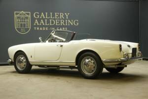Bild 42/50 von Alfa Romeo Giulietta Spider (1957)