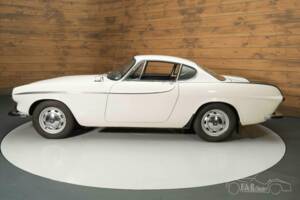 Image 6/19 of Volvo 1800 S (1965)