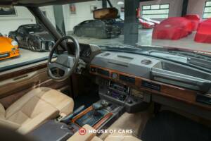 Bild 18/24 von Land Rover Range Rover Classic Vogue SEi (1992)