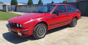 Bild 8/35 von Alfa Romeo GTV 2.0 (1981)