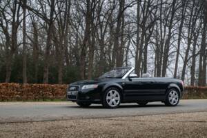 Image 9/39 of Audi S4 (2006)