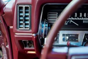 Bild 145/200 von Cadillac Coupe DeVille (1968)