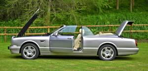 Bild 28/50 von Bentley Azure (2003)