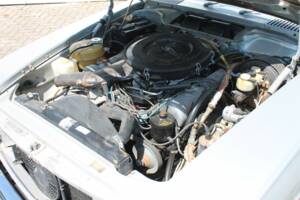 Image 16/23 of Mercedes-Benz 450 SL (1973)