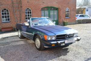 Bild 6/16 von Mercedes-Benz 560 SL (1988)