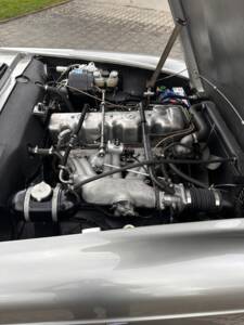 Image 8/36 of Mercedes-Benz 280 SL (1968)