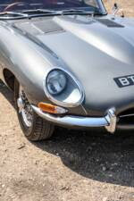 Image 16/44 de Jaguar Type E 4.2 (1964)