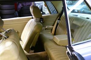 Image 26/41 de Mercedes-Benz 450 SLC 5,0 (1979)
