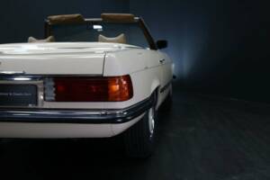 Image 32/50 de Mercedes-Benz 450 SL (1973)