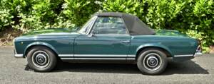 Image 10/38 of Mercedes-Benz 280 SL (1969)