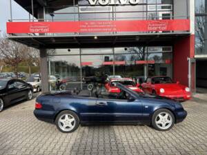 Afbeelding 24/34 van Mercedes-Benz CLK 320 (1999)