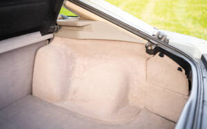 Image 63/70 of Audi 90 - 2.3E (1990)