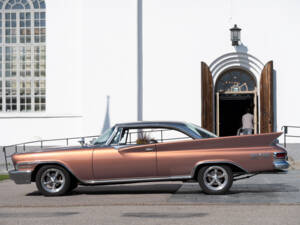 Afbeelding 6/84 van Chrysler New Yorker 2-Door Hardtop (1961)