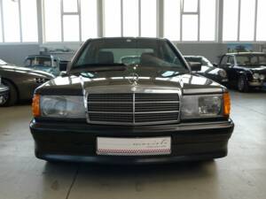 Image 27/49 of Mercedes-Benz 190 E 2.3-16 (1984)