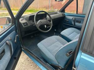 Bild 2/8 von Volkswagen Polo II Steilheck  1.3 (1981)