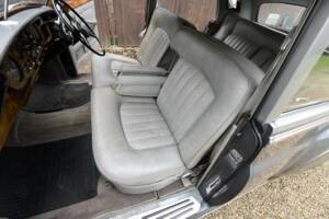 Image 49/50 of Bentley S 3 (1964)