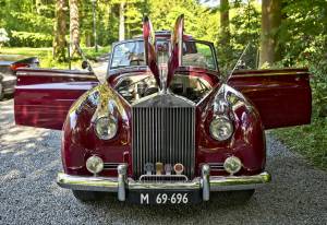 Image 28/50 de Rolls-Royce Silver Cloud I Mulliner (1957)