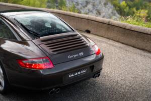 Image 10/13 of Porsche 911 Targa 4S (2008)