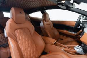 Image 32/47 of Ferrari FF (2015)