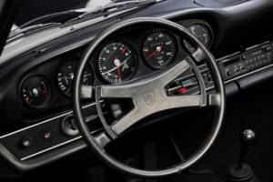 Bild 10/13 von Porsche 911 Carrera RS 2.7 (Touring) (1973)