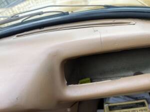 Image 18/47 of Opel GT 1900 (1973)